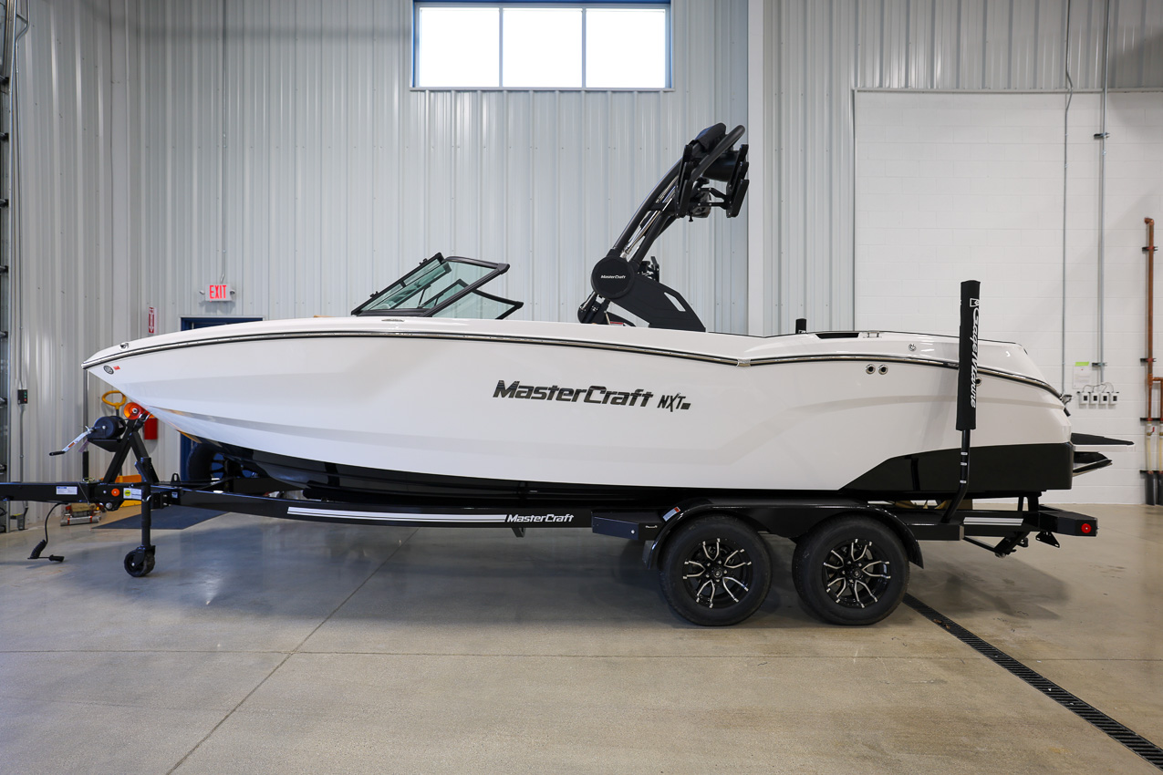 2026 MasterCraft NXT23