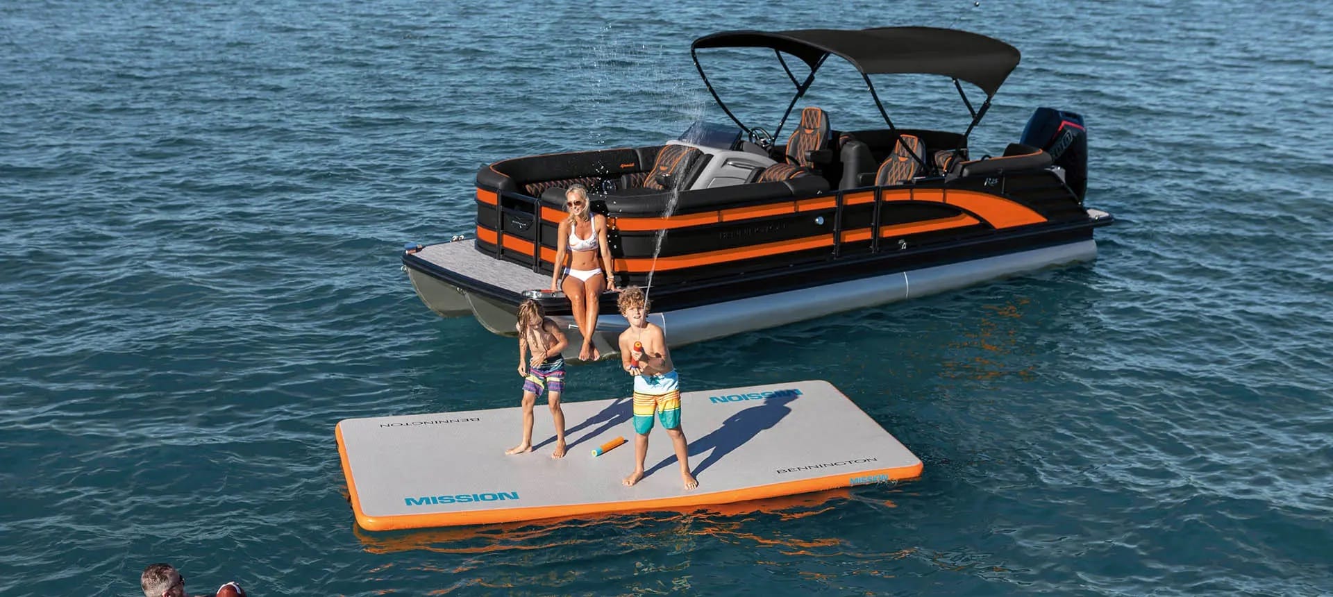 New Bennington R Line Luxury Swingback Tritoon Boats For Sale