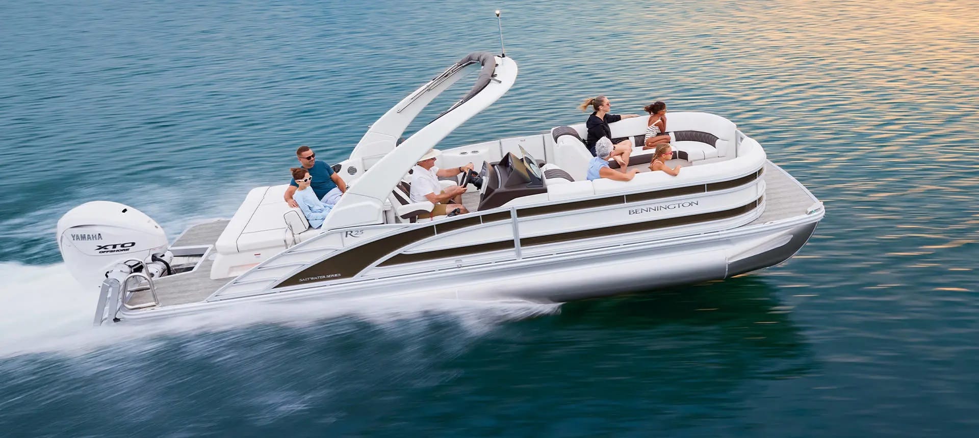 New Bennington R Bowrider Luxury Swingback Tritoon Boats For Sale